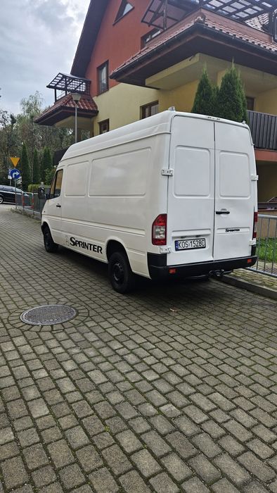 Wynajem busa Sprinter 208cdi hak możliwość wystawienia fv