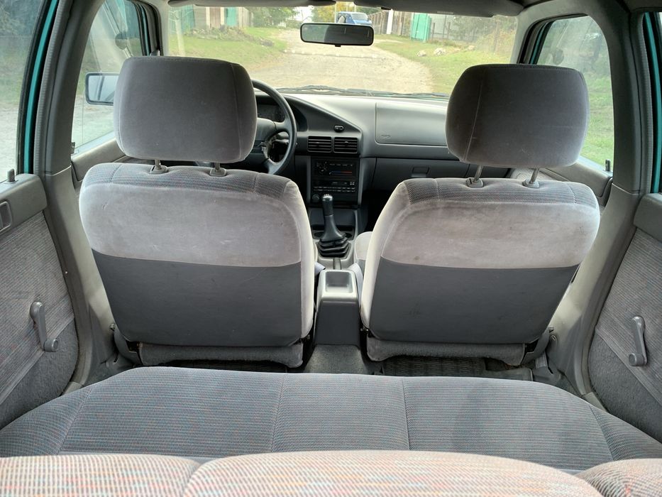 Форд Ескорт LX 1.9 бензин