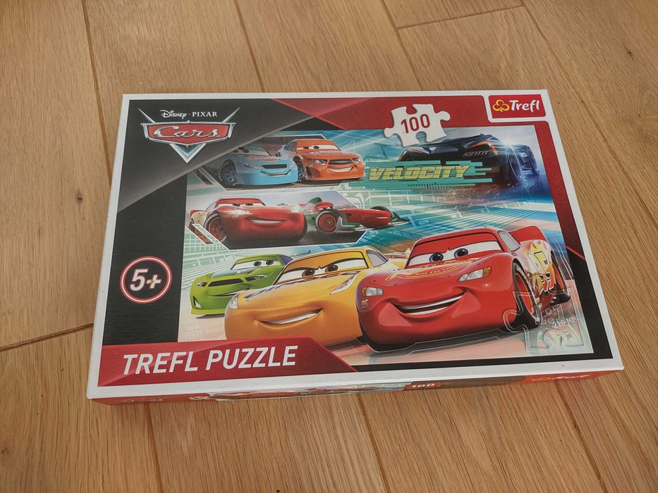 Trefl puzzle auta 100 idealny stan