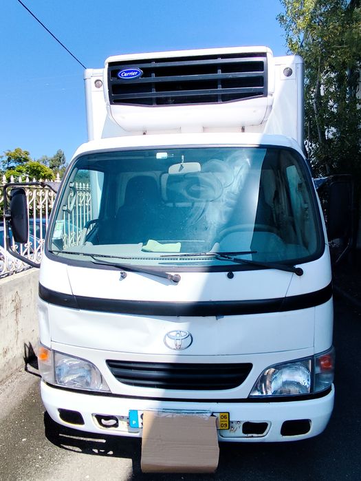 Carrinha de frio Toyota