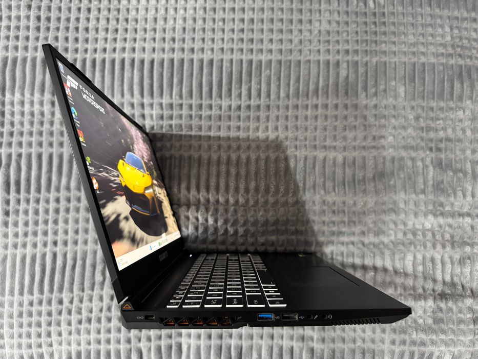 Ноутбук GIGABYTE G5 KF5 | i7-12650H RTX 4060 | Ram-16 SSD-512 | 144гц