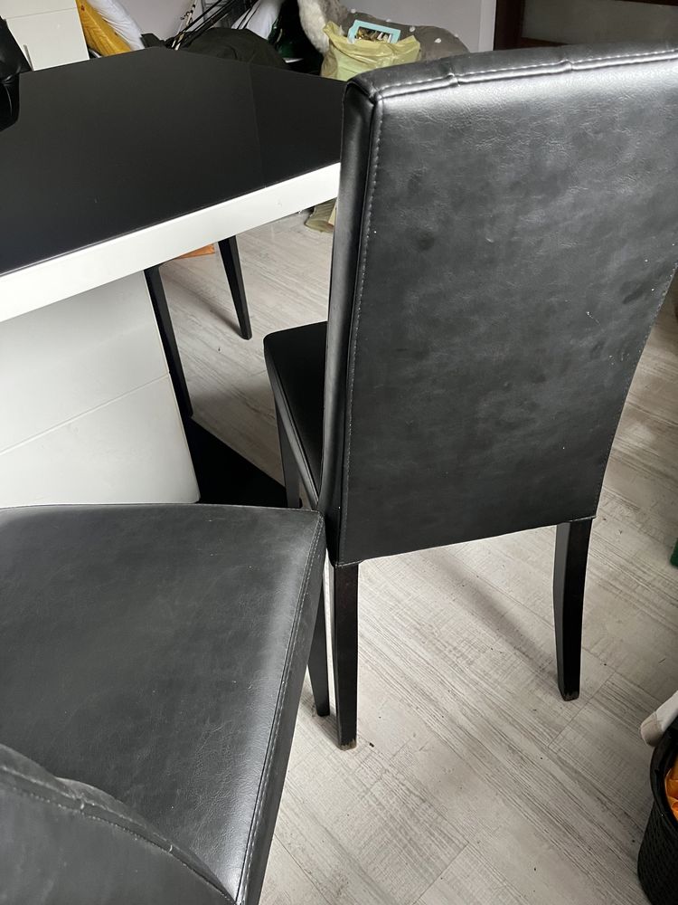 Stół czarny szklany blat styl glamour +6 krzeseł do salonu