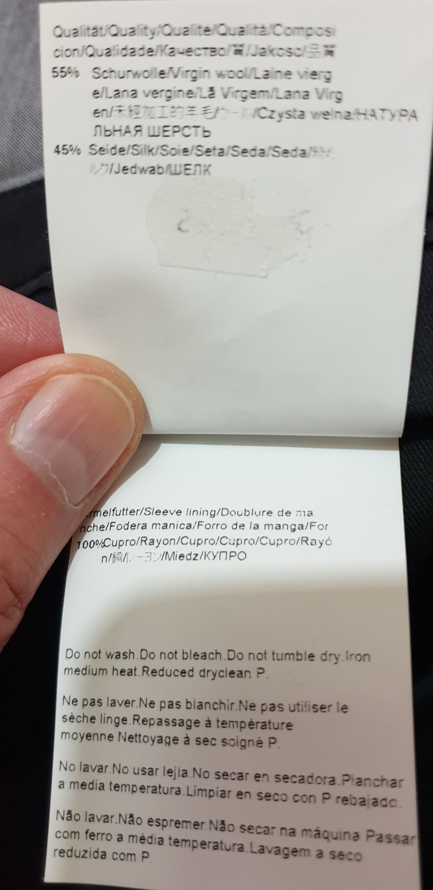 Hugo Boss garnitur r. 52 | 55% czysta wełna;45 % jedwab..