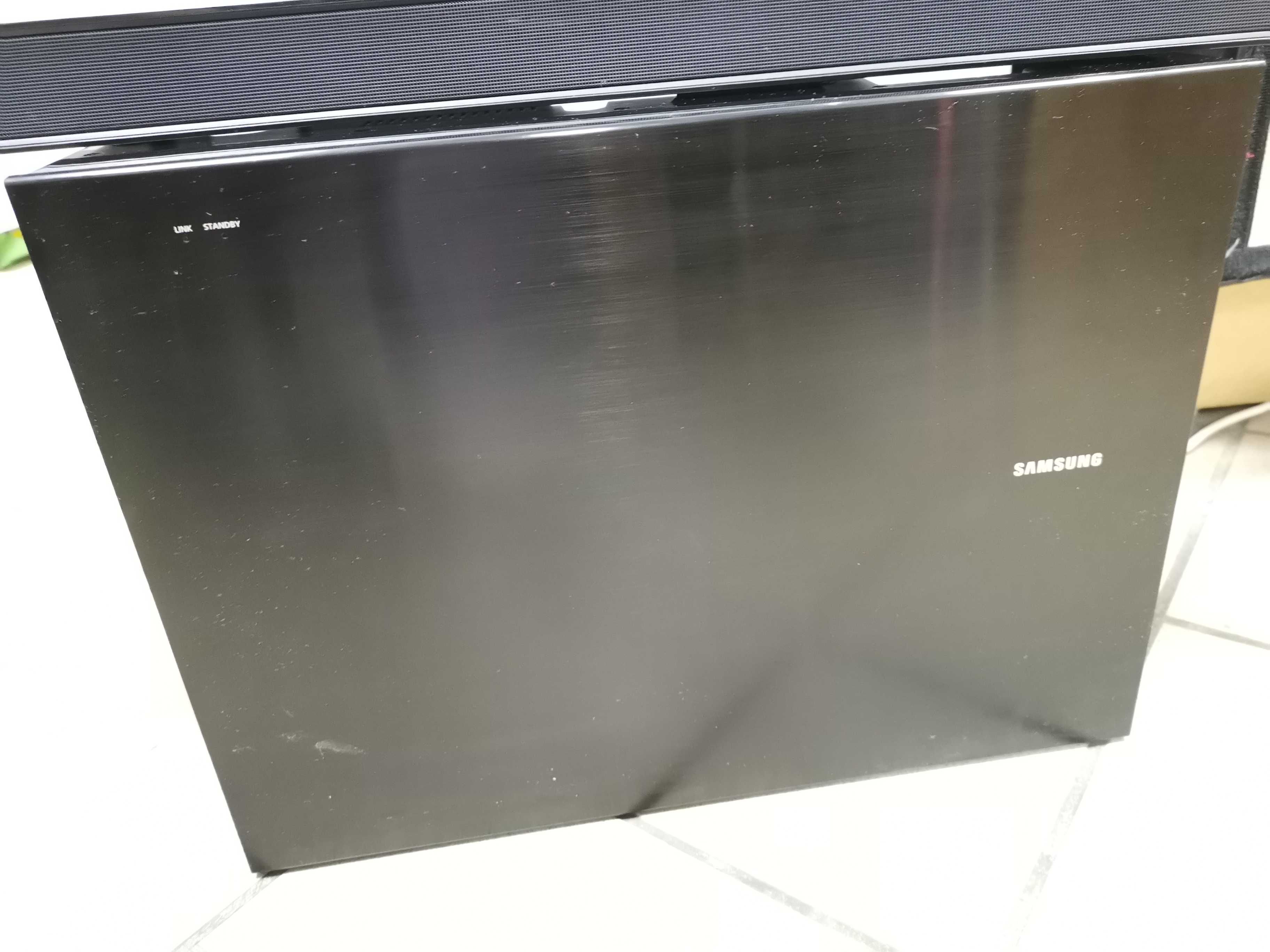 Na Lewara Soundbar Samsung PS-WJ6000