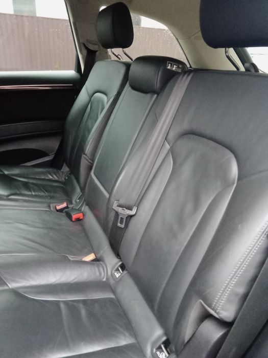 Продам автомобиль Ауди ку7