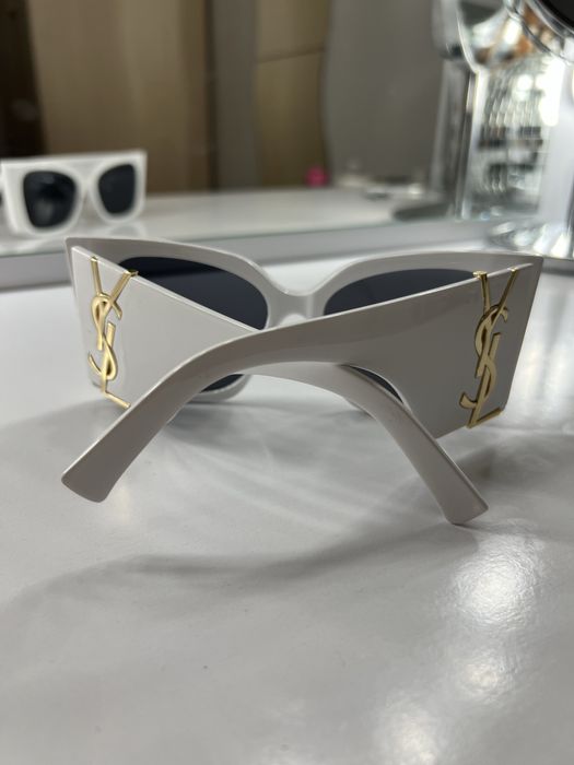 Białe okulary przeciwsłoneczne YSL nowe
