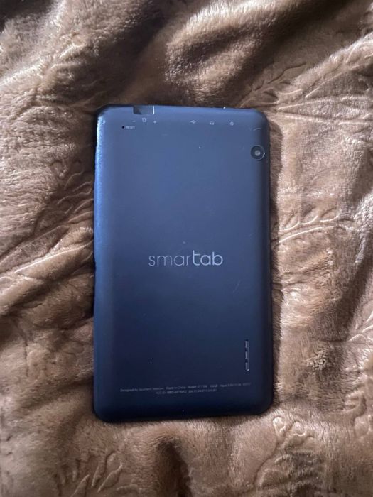 Продам планшет smartab