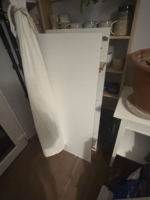 Stół Marstrand 110/110x200 JYSK