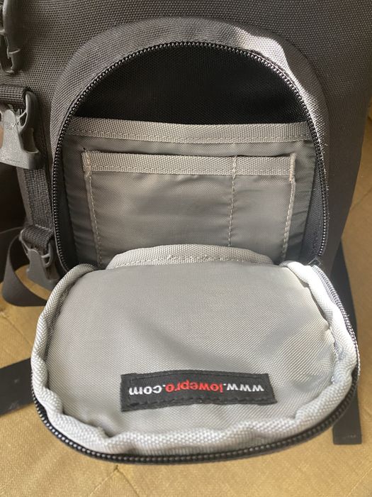 Mochila Lowepro SlingShot 100 AW