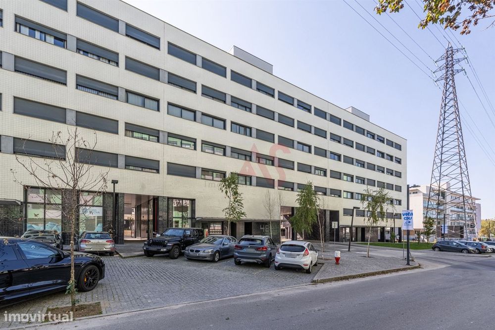 Apartamento T2 para arrendamento, mobilado e equipado, inserido no Sal