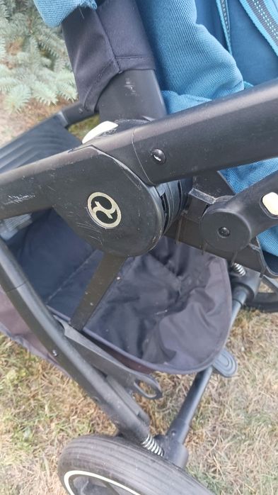 Sprzedam spacerówkę Cybex Balios S kolor błękitny 
Sprzedam wózek spac