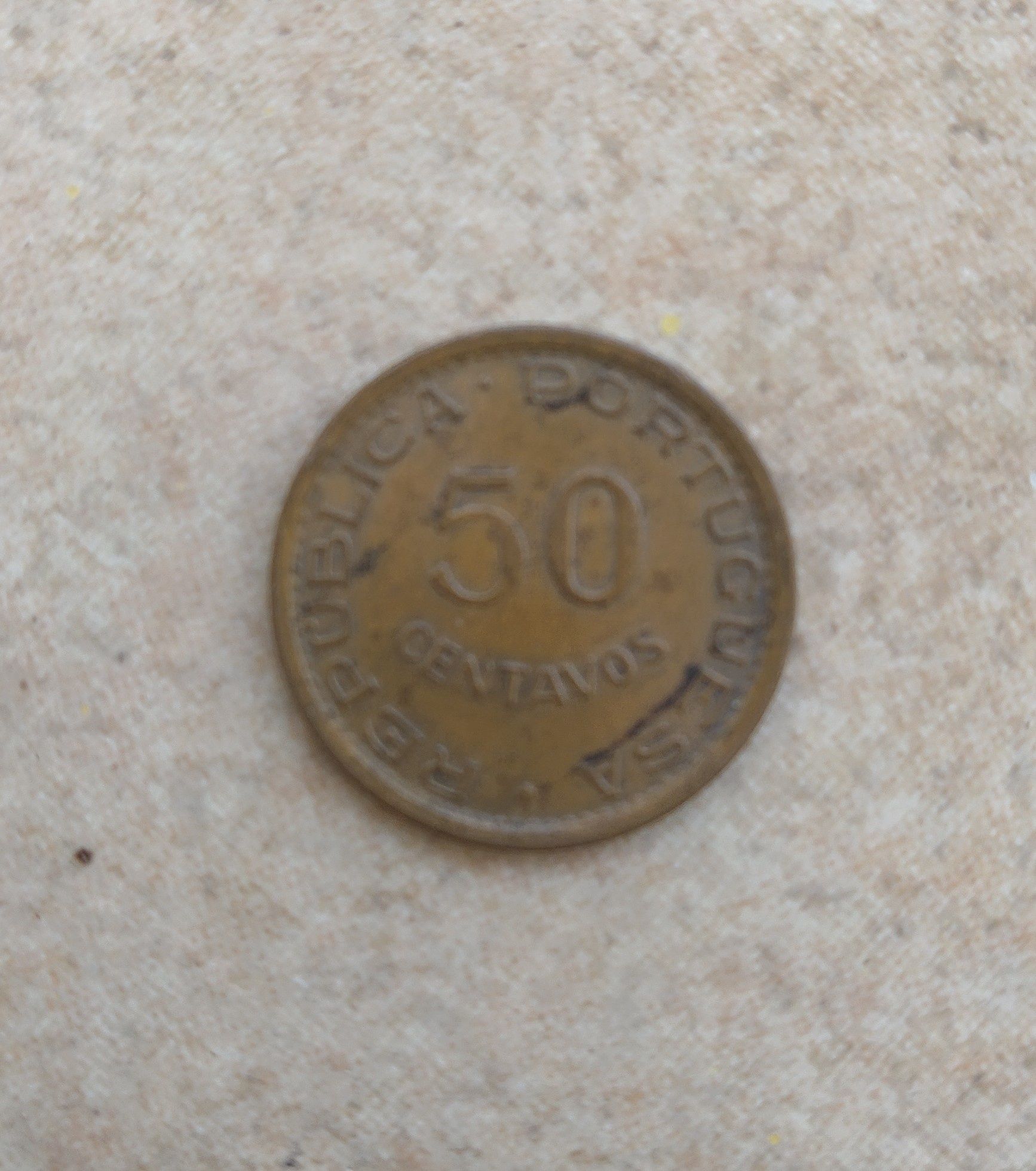 Moeda de 50 centavos de Moçambique de 1973