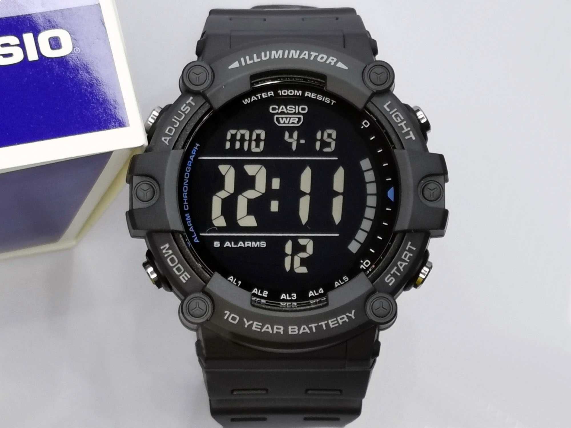 Чоловічий годинник Casio AE-1500WH-8BVCF новий оригінал