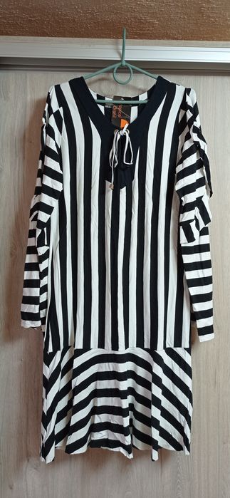 Жіноче плаття ))