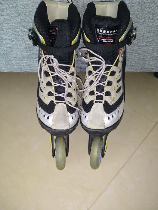Nr 21 Rolki ROLLERBLADE Aero 5W rozmiar 38 dł wkładki 24 cm