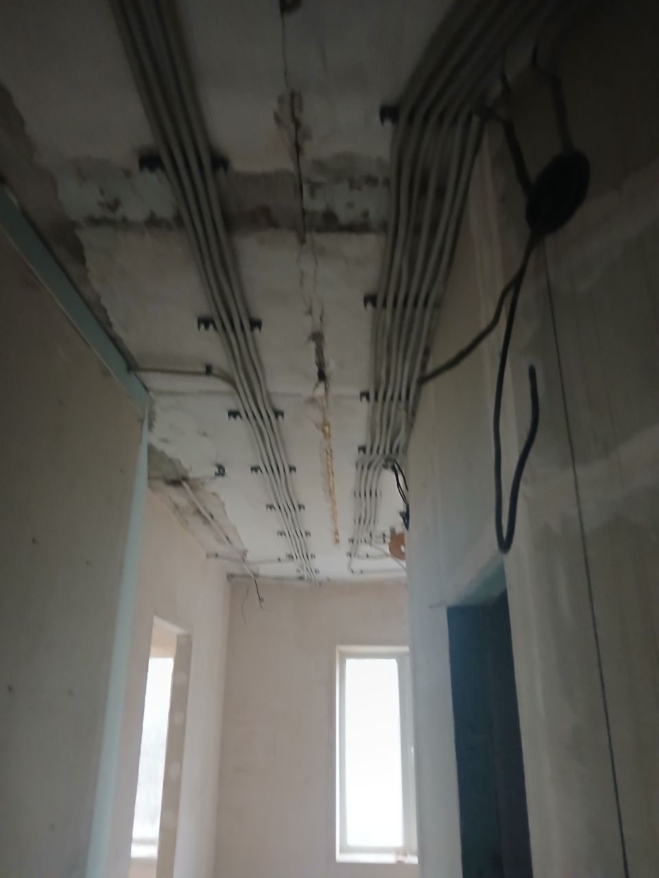 Продам квартиру 2х комнатную.