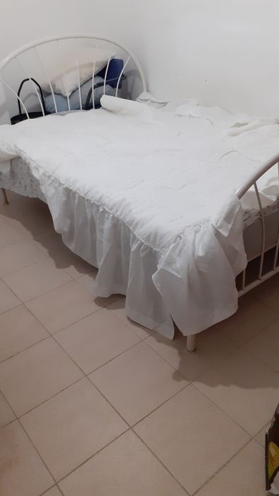 Colcha casal e fronhas com folhos vintage antiga branca