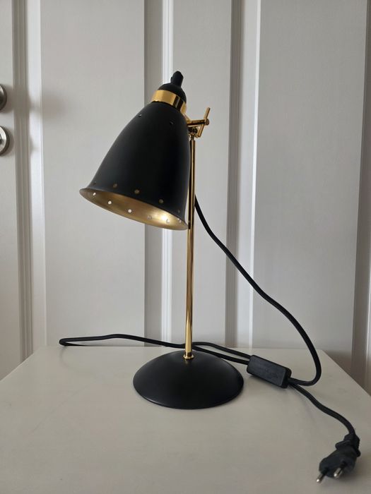 Czarna lampka biurkowa/nocna ze złotymi detalami