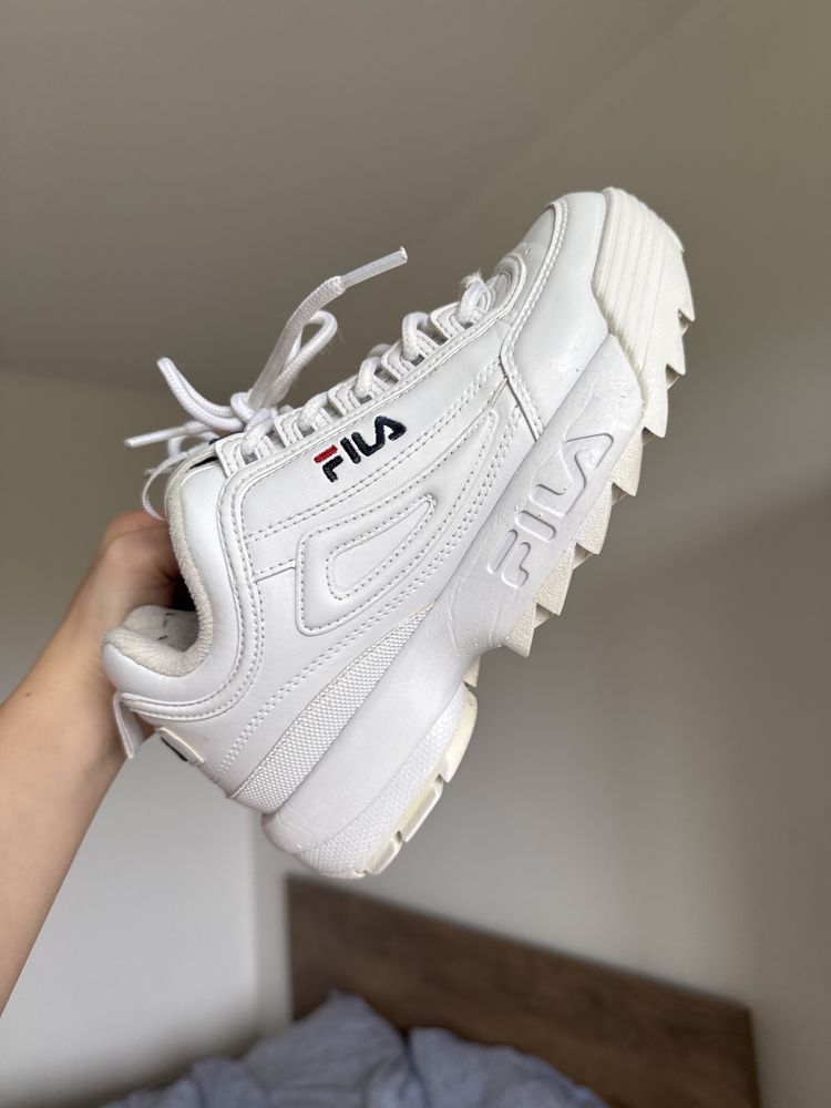 Buty sneakersy fila 35