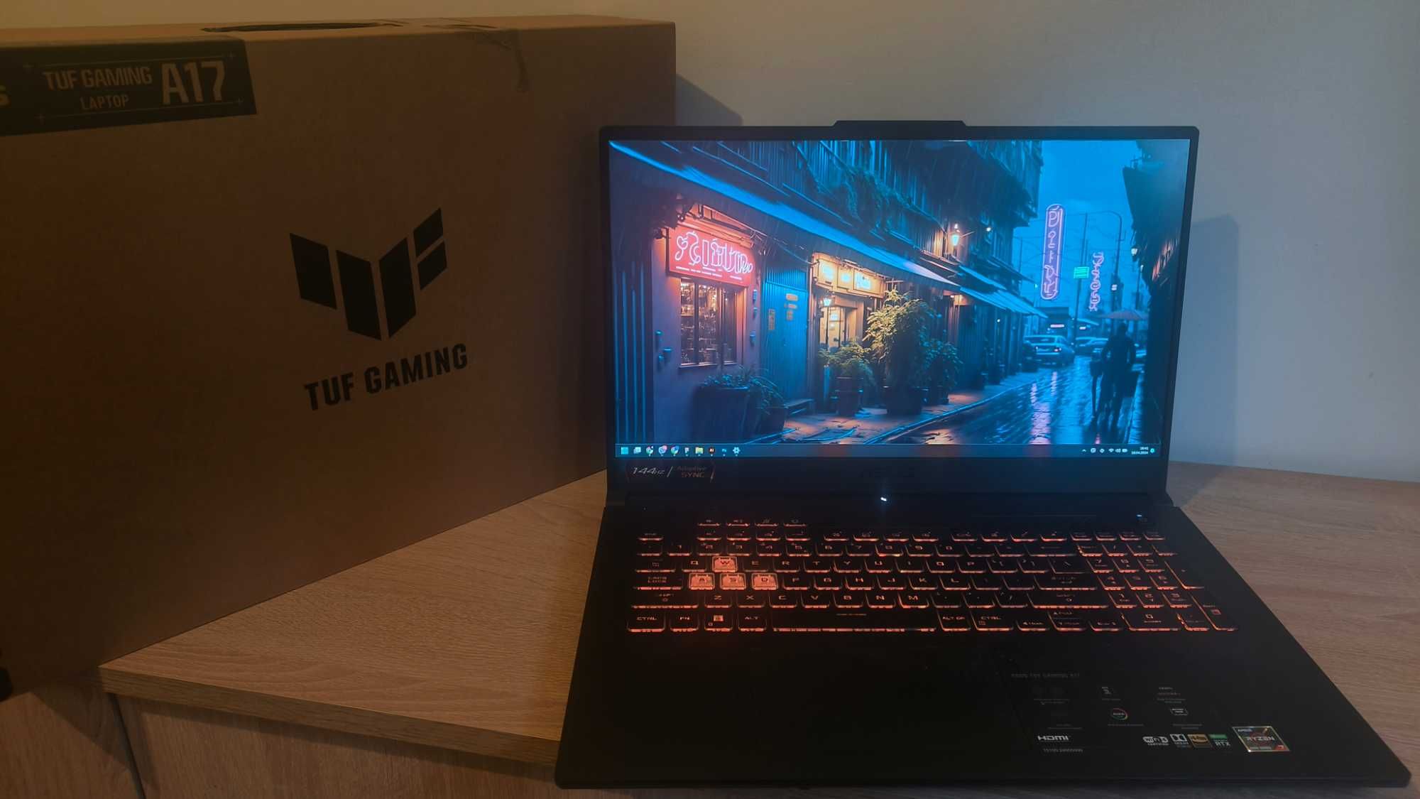 Laptop ASUS TUF GAMING 17.3 R7-6800H RTX 3050ti 64GB DDR5, 144Hz, IPS