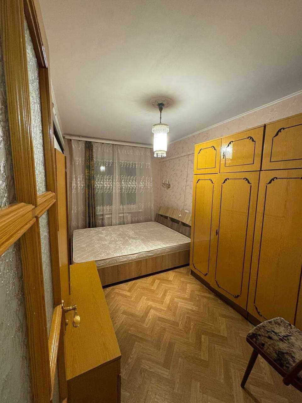 продам 2х комнатную квартиру Королева 50