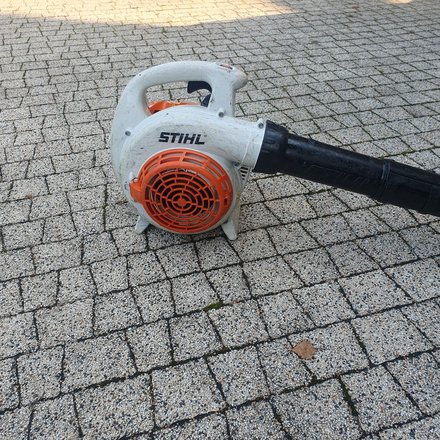 Dmuchawa do liści stihl bg 56-c