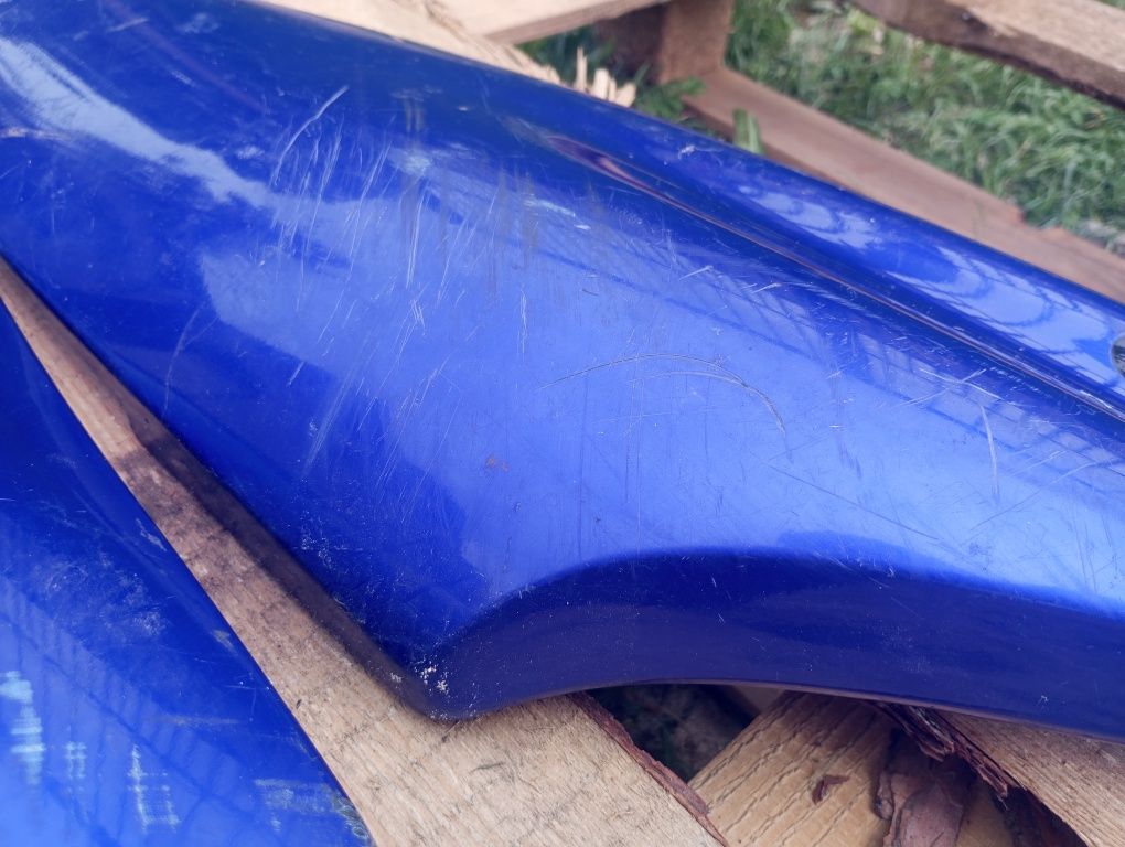 Owiewki boczne Suzuki XF 650 XF650 bok boczek tył plastiki osłony k6