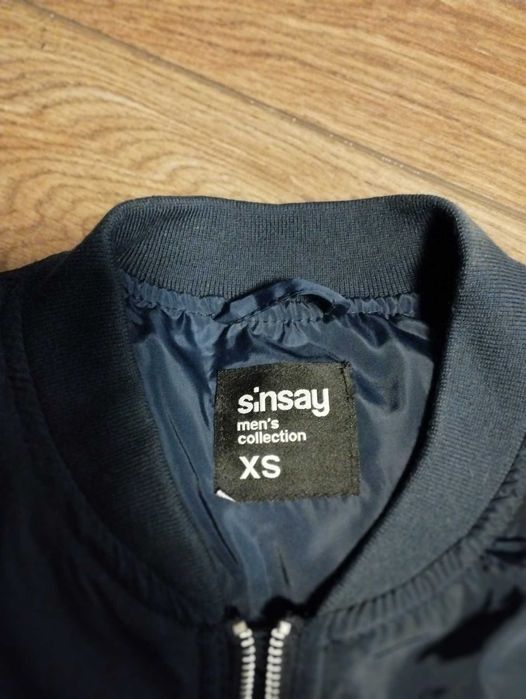 Чоловіча куртка бомбер