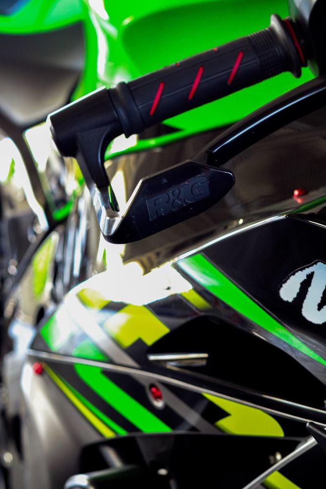 Kawasaki ninja zx10r krt