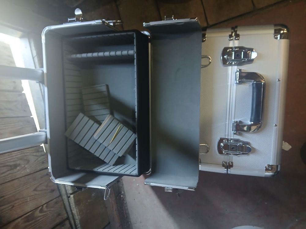 Продам ящик для інструменту
