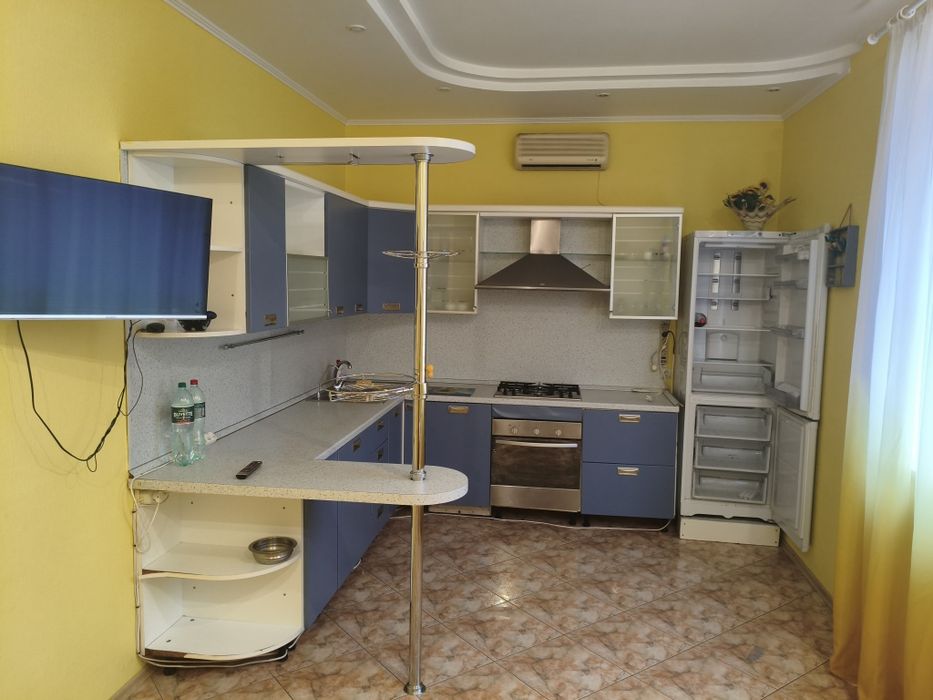 Сдам шикарный дом на левом берегу