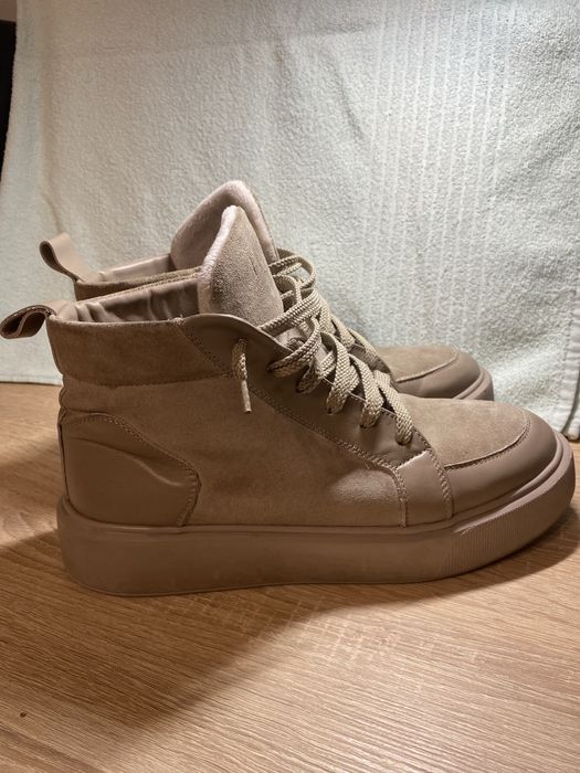 Хайтопи жіночі б/у