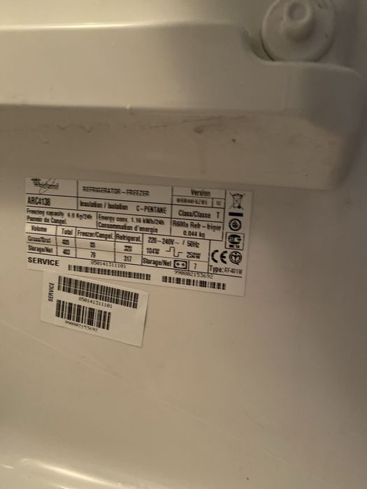 Холодильник Whirlpool ARC4138