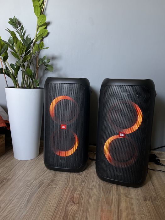 Jbl partybox 100, glosnik przenośny, bluetooth, stan idealny, 2 sztuki