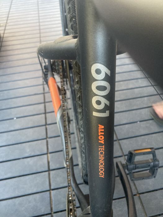 Bicicleta Riverside 900