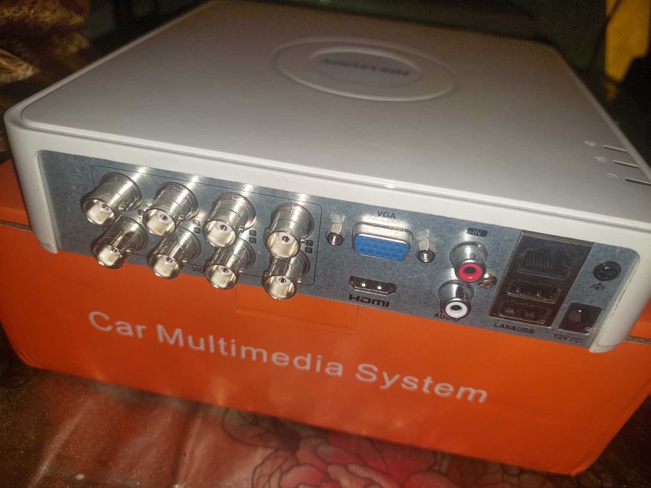 Відеорегістратор Hikvision DS-7108HQHI-K1 S Гибридный видеорегистратор