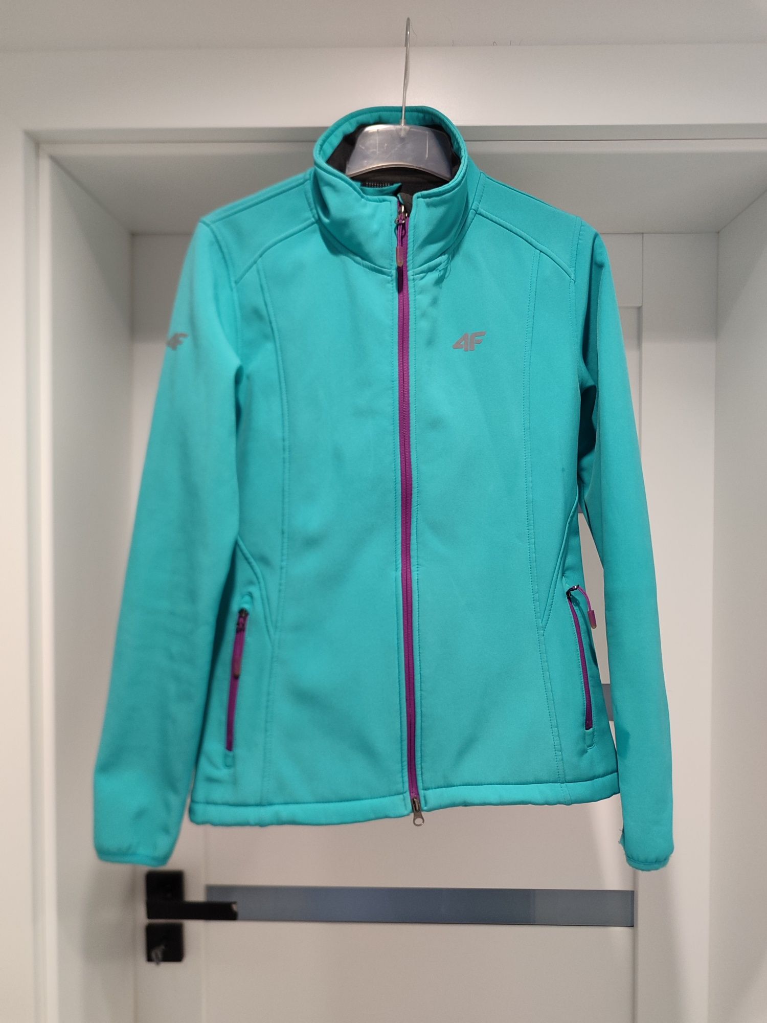 Kurtka Softshell 4 F piękna S 36