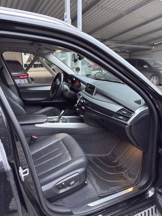 Продам BMW Х5 F15