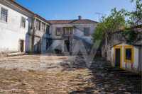 Propriedade edificada em pleno centro histórico das Caldas da Rainha,