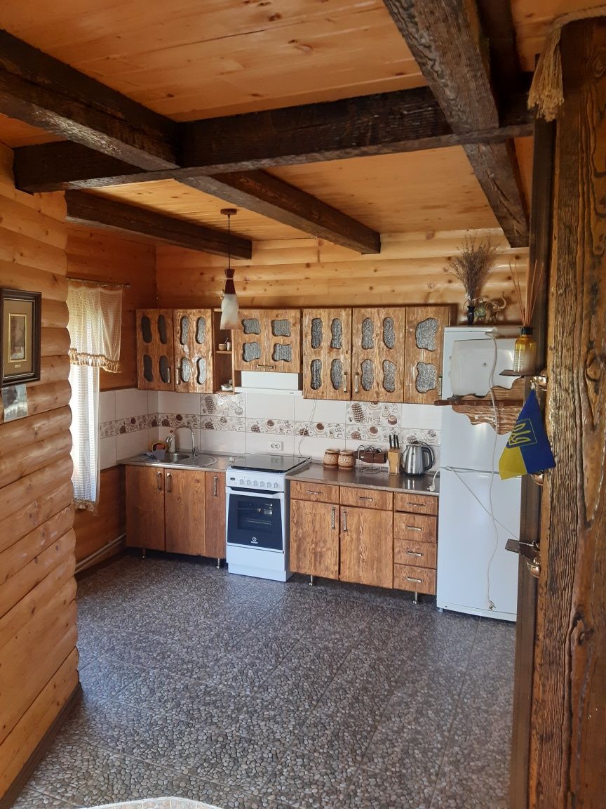 Відпочинок в карпатах садиба "Жоржина"