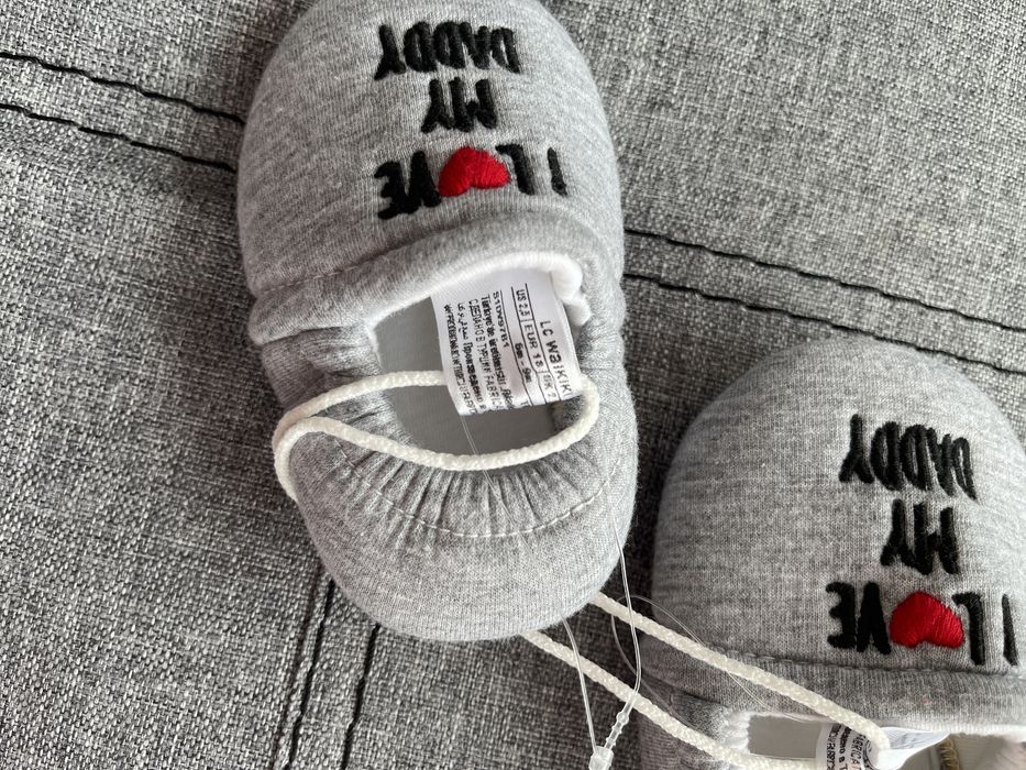 Босоніжки для дівчинки ,капці унісекс