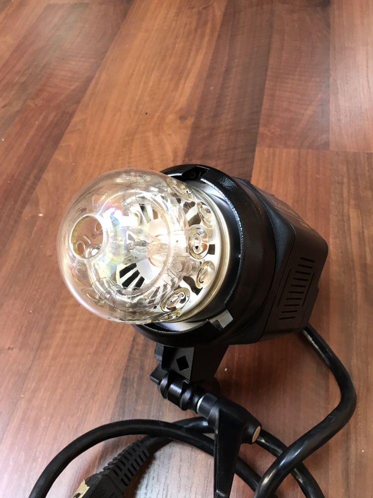 Vendo cabeças de flash de estudio BOWENS Estime 3000