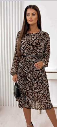 Сукня з леопардовим принтом!