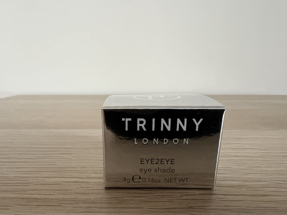 Trinny London cień do oczu Eye2Eye Chariot