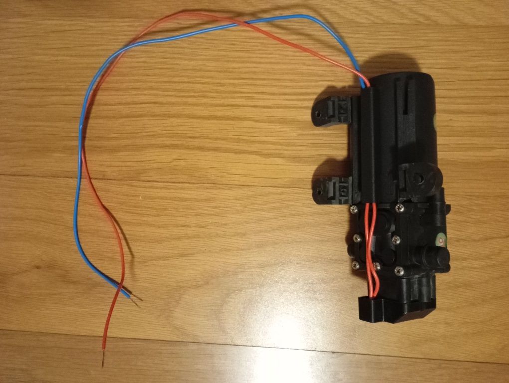Bomba diafragma 12volts.