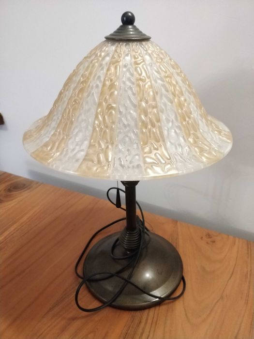 Lampa nocna szklany klosz