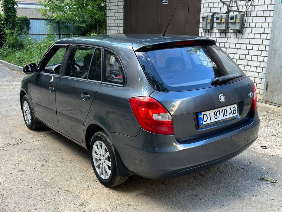 Продам Skoda Fabia 1.4 газ бенз