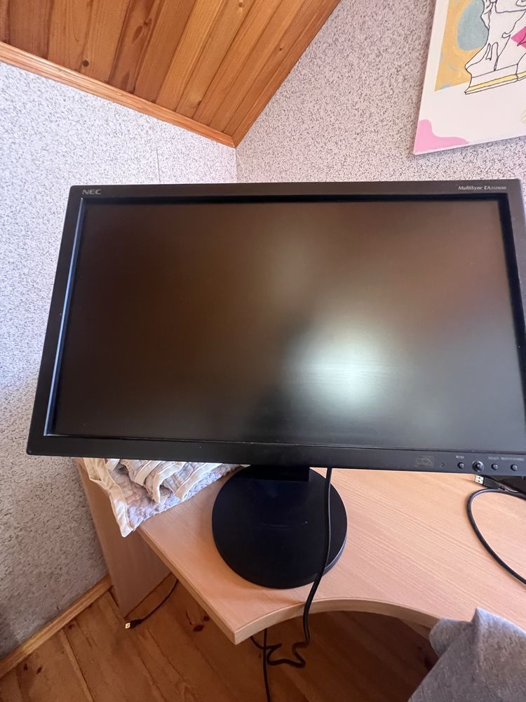 NEC MultiSync EA232WMi — 23″ IPS, Full HD 1920×1080