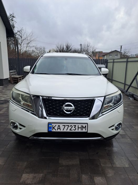Nissan Pathfinder 2015