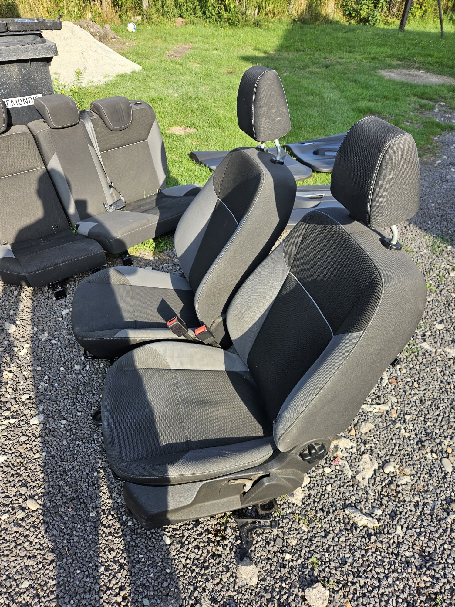 Fotele kanapa airbag ford focus mk3